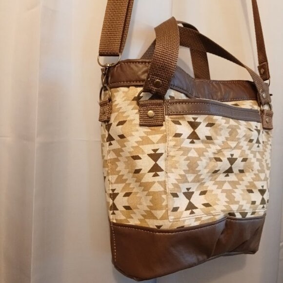 New Bucket Saddle Bag Purse Tote Brown Mustard Chevron Aztec print Pleather - Picture 6 of 10